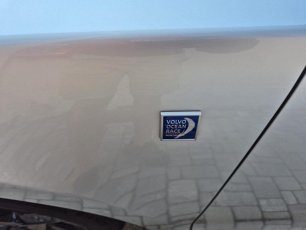 Volvo V40 T2
