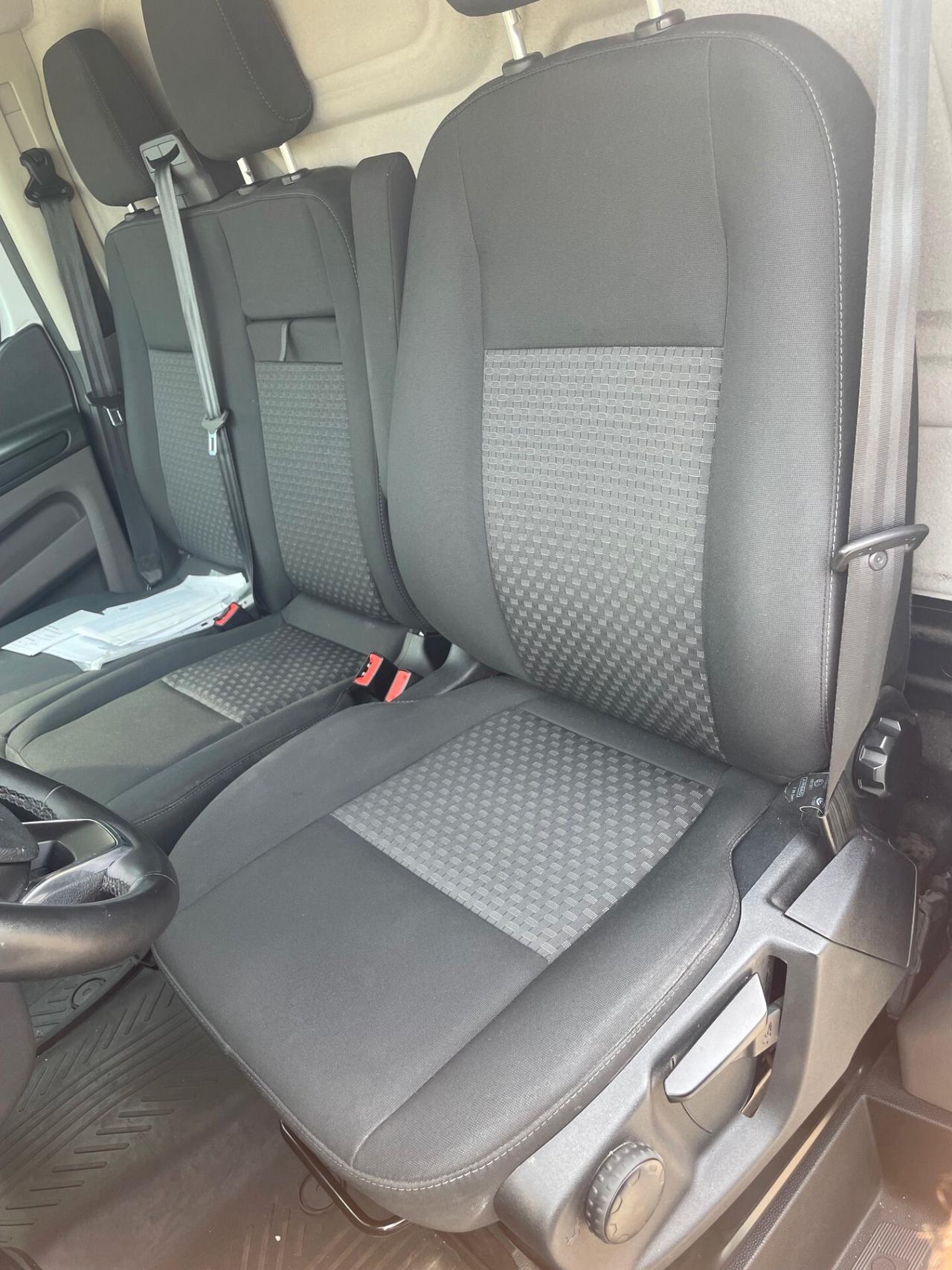 Ford Transit Custom 320 2.0 EcoBlue Hybrid 130 PC Furgone Trend
