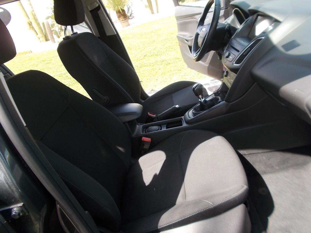 Ford Focus 1.5 TDCi 120cv Business come NUOVA