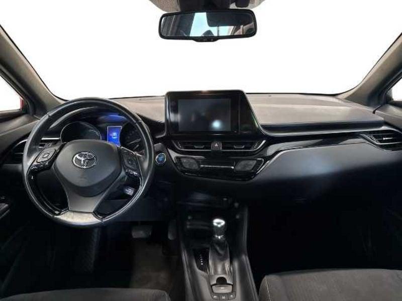 Toyota C-HR I 1.8h Business 2wd e-cvt