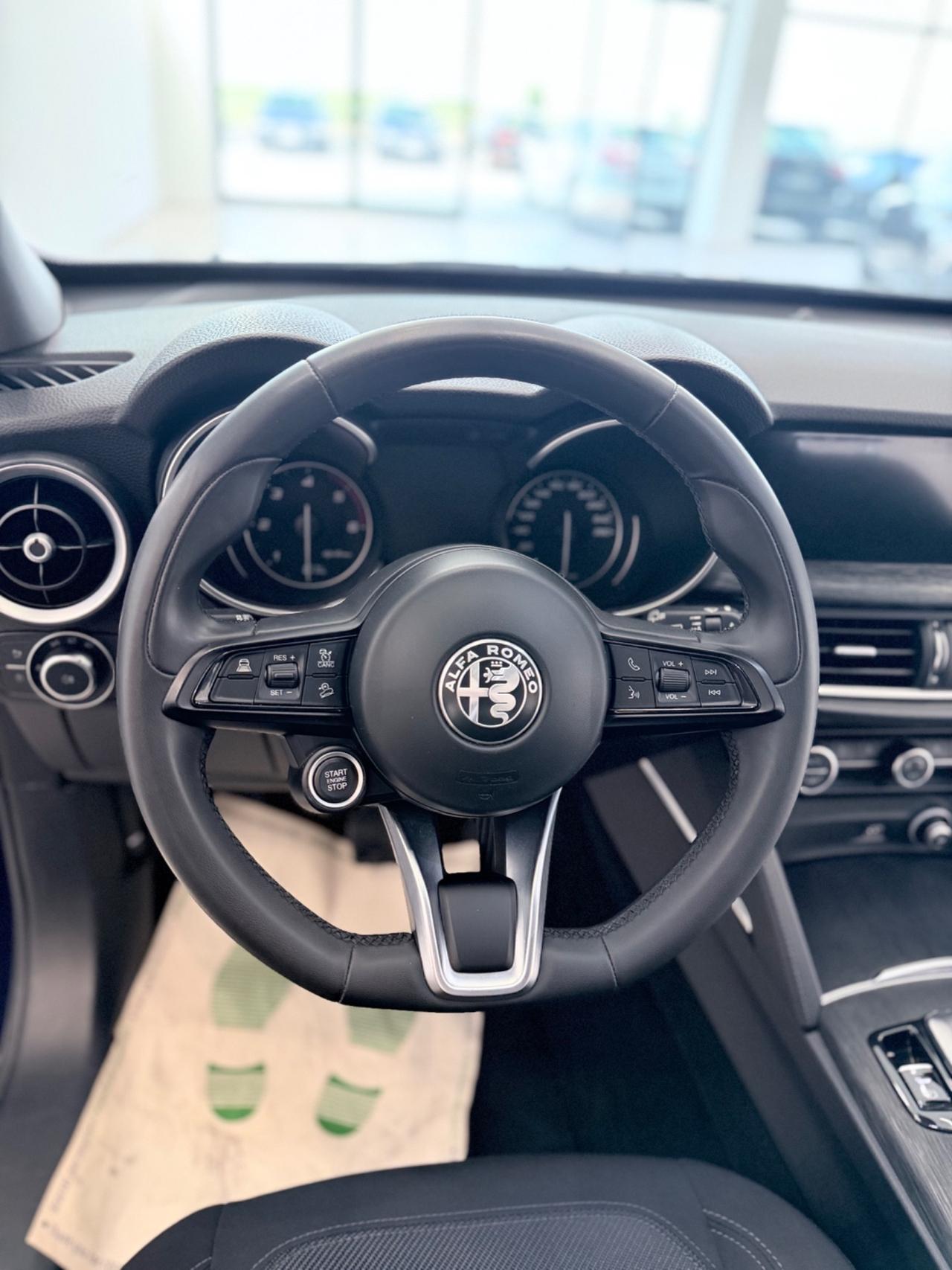 Alfa Romeo Stelvio 2.2 Turbodiesel 160 CV AT8 RWD Sport-Tech