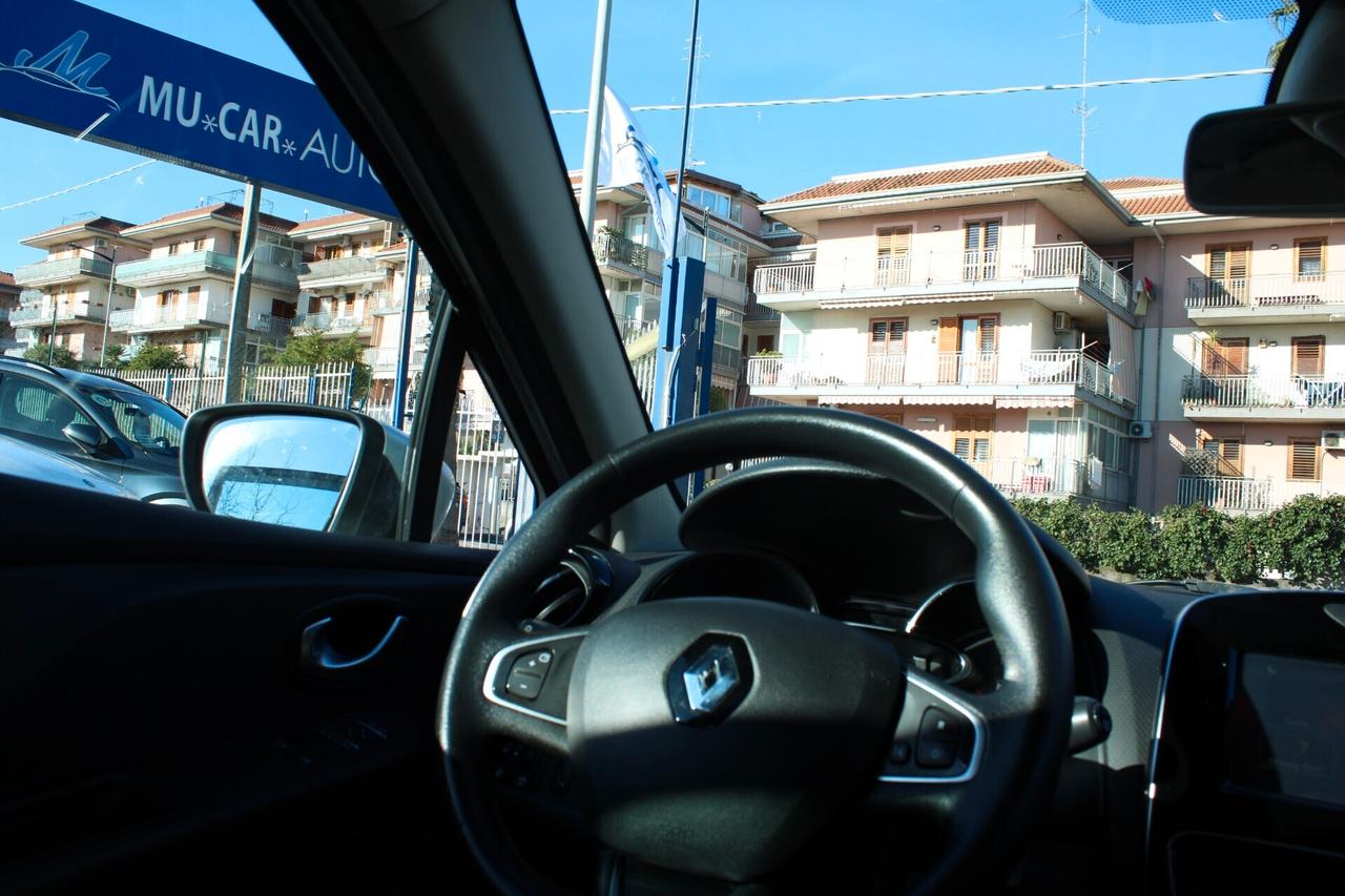 Renault Clio 1.2 75CV 5 porte Intens