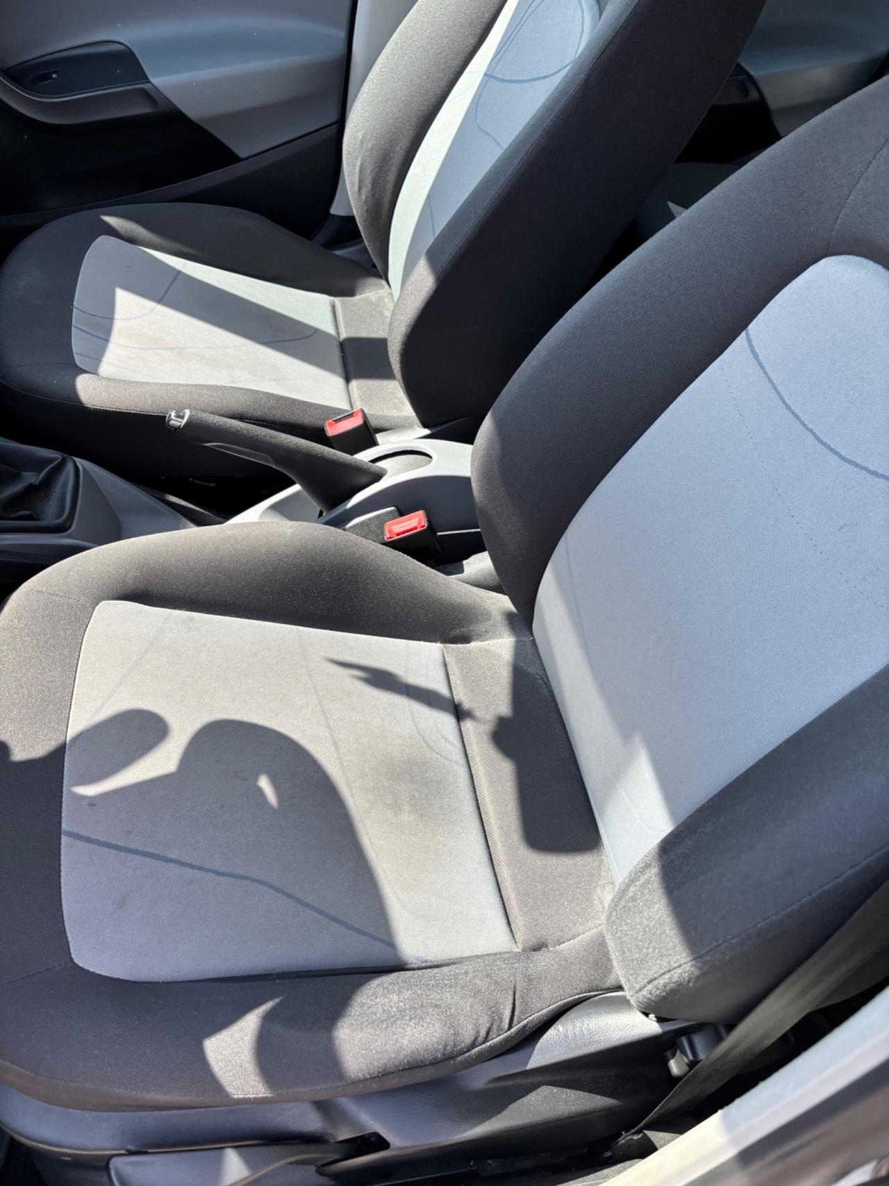 Seat Ibiza 1.2 70 CV 5 porte Style neo patentato