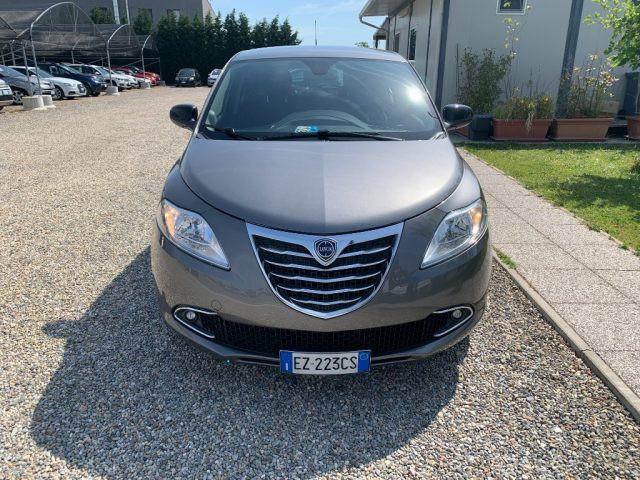 LANCIA Ypsilon 1.2 69 CV 5 porte Platinum
