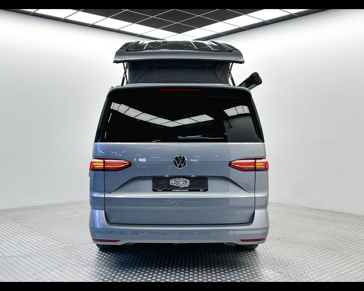 VOLKSWAGEN California 7ª '24-> - California 2.0 TDI 150 CV DSG Beach Tour