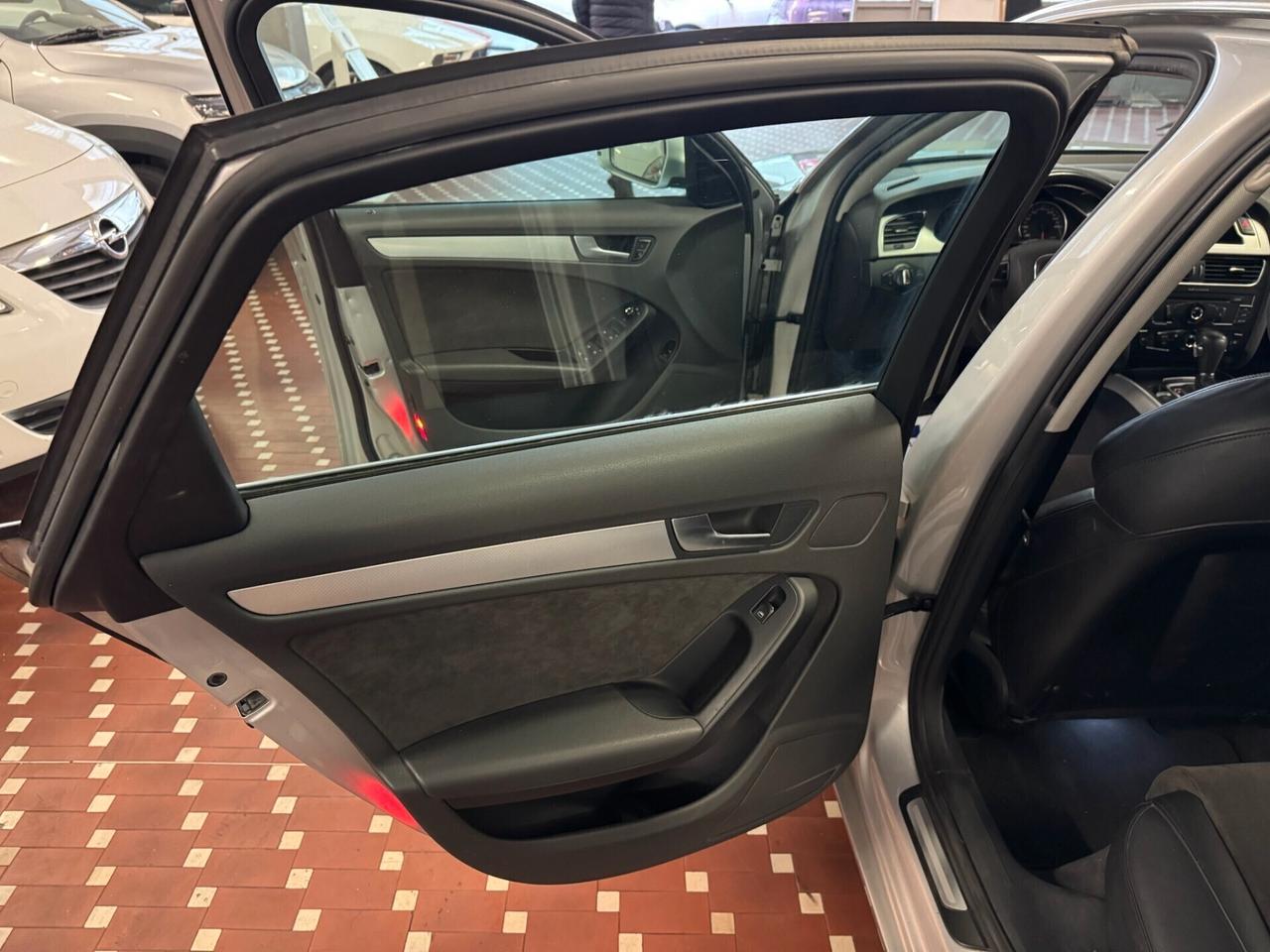 Audi A4 3.2 V6 qu. tiptronic Advanced - UNICO PROPRIETARIO