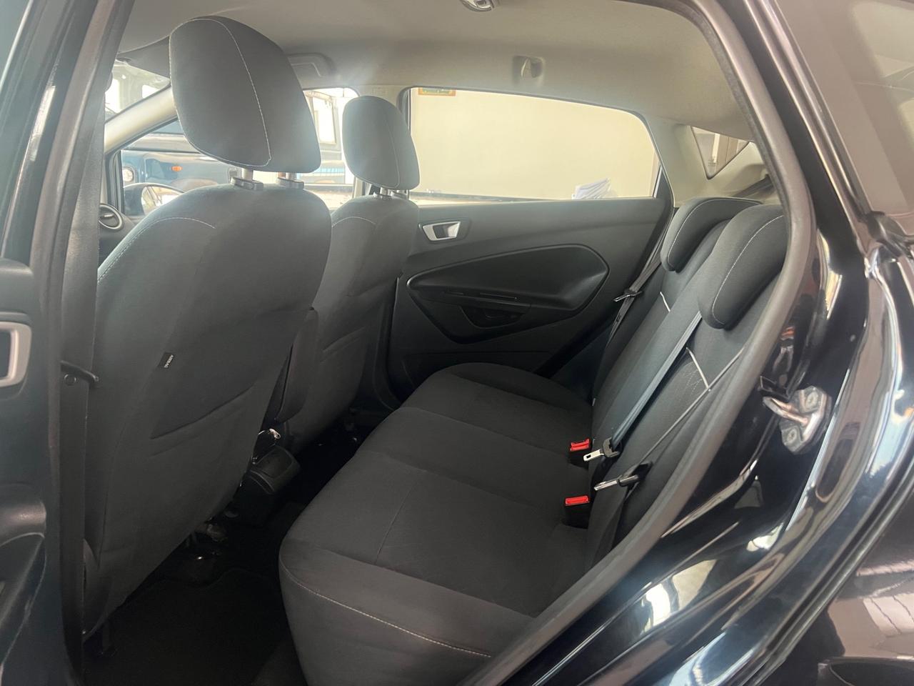 Ford Fiesta Ikon 1.4 5 porte Bz.- GPL