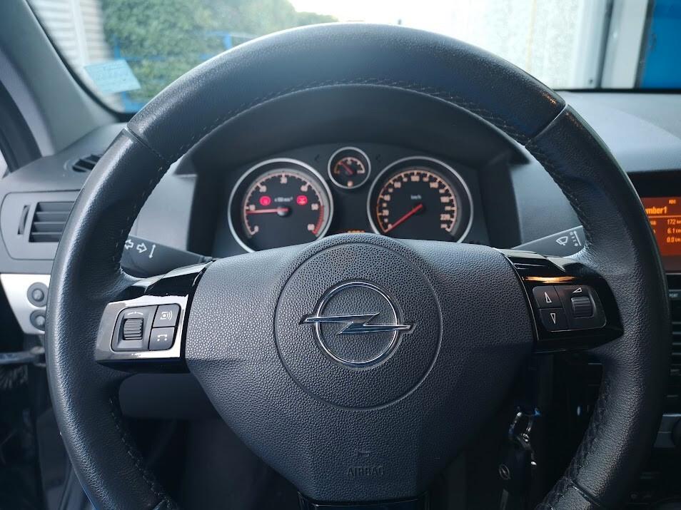 Opel Astra 1.7 CDTI 110CV Station Wagon Cosmo