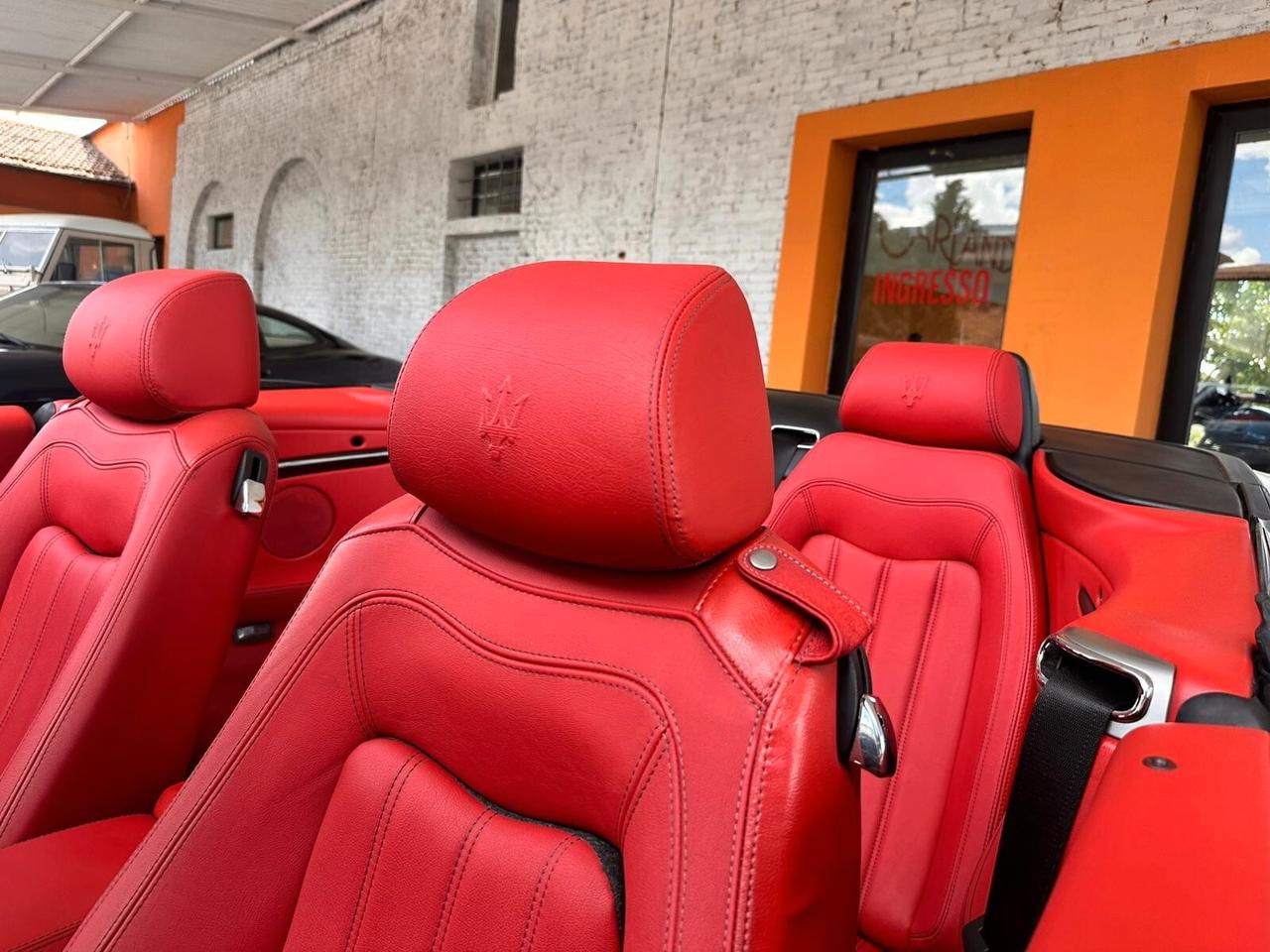 Maserati GranCabrio 4.7 V8