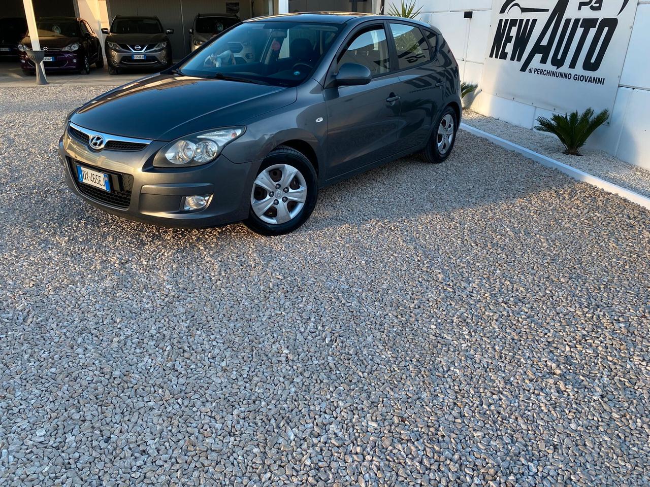 Hyundai i30 1.4 16V 109CV 5p. BlueDr. GPL Active