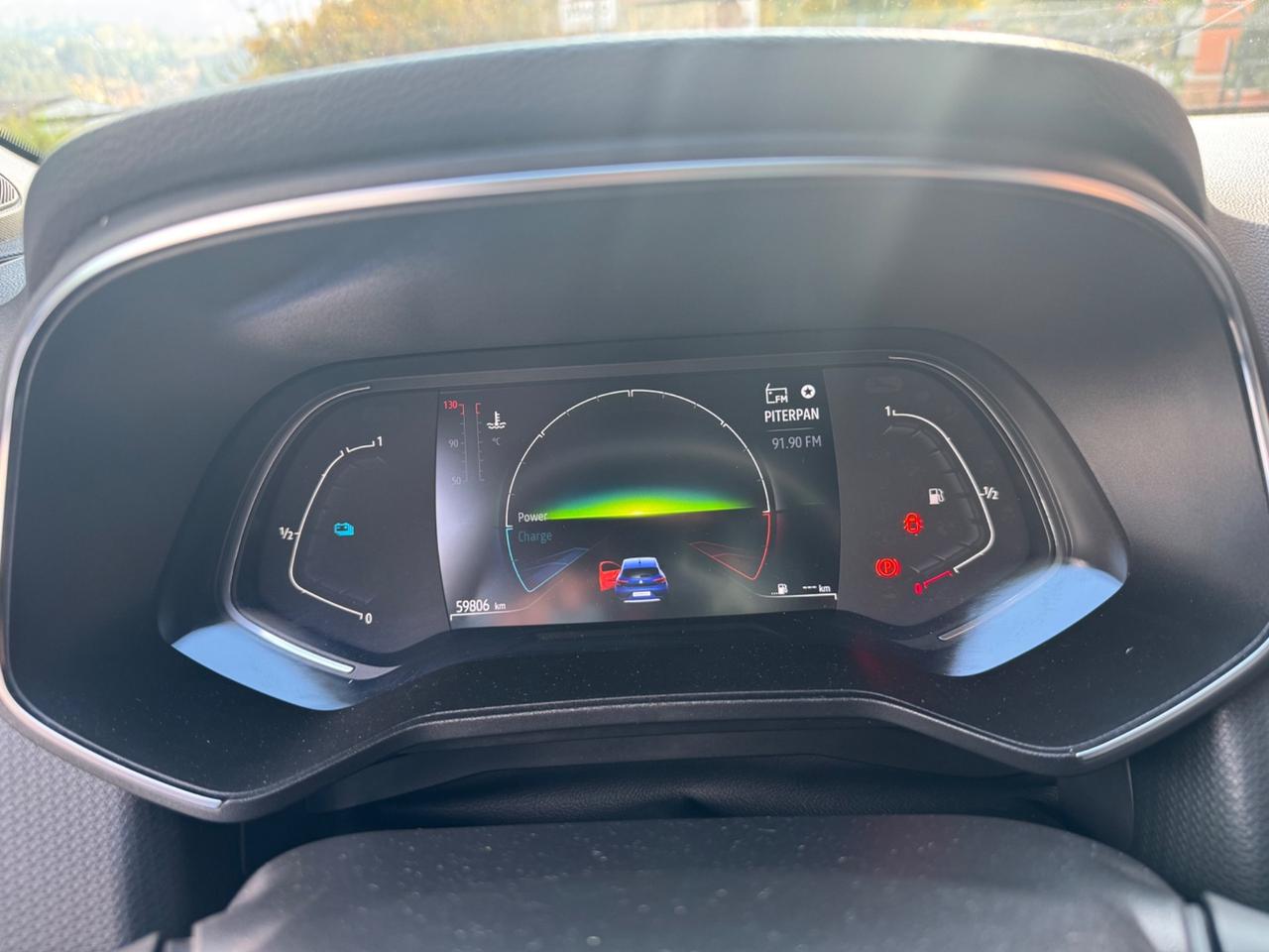 Renault Clio Full Hybrid E-Tech 140 CV 5 porte Initiale Paris