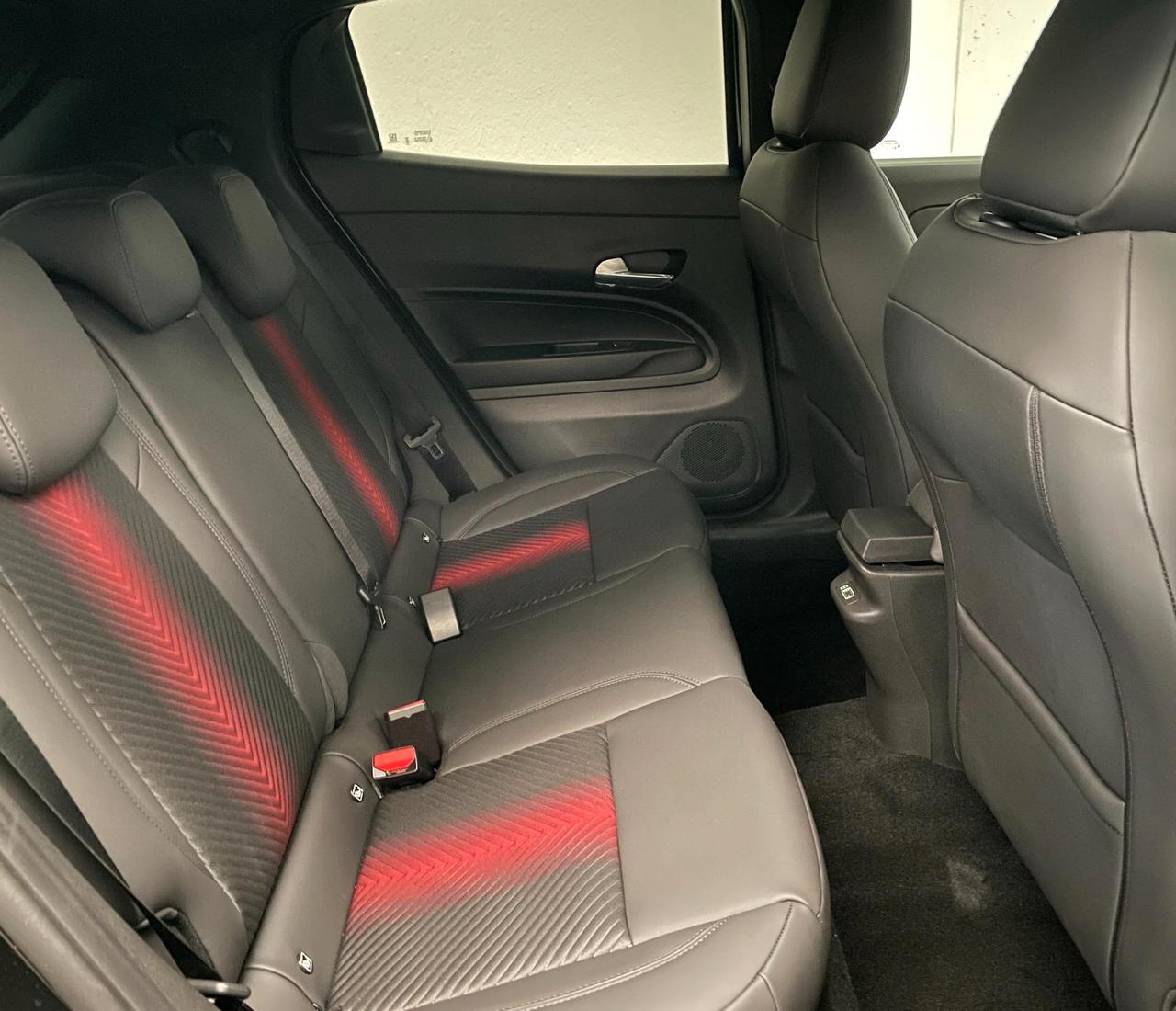 Alfa Romeo Junior 1.2 ibrida Speciale 145cv edct6