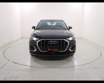 AUDI Q3 35 TDI S tronic Business Advanced