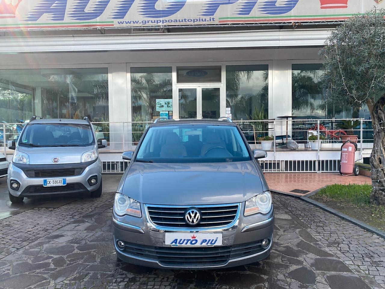 Volkswagen Touran 1.6 Conceptline Bifuel G AUTOMATICO 170CV