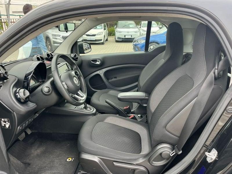 smart fortwo EQ berlin black Passion