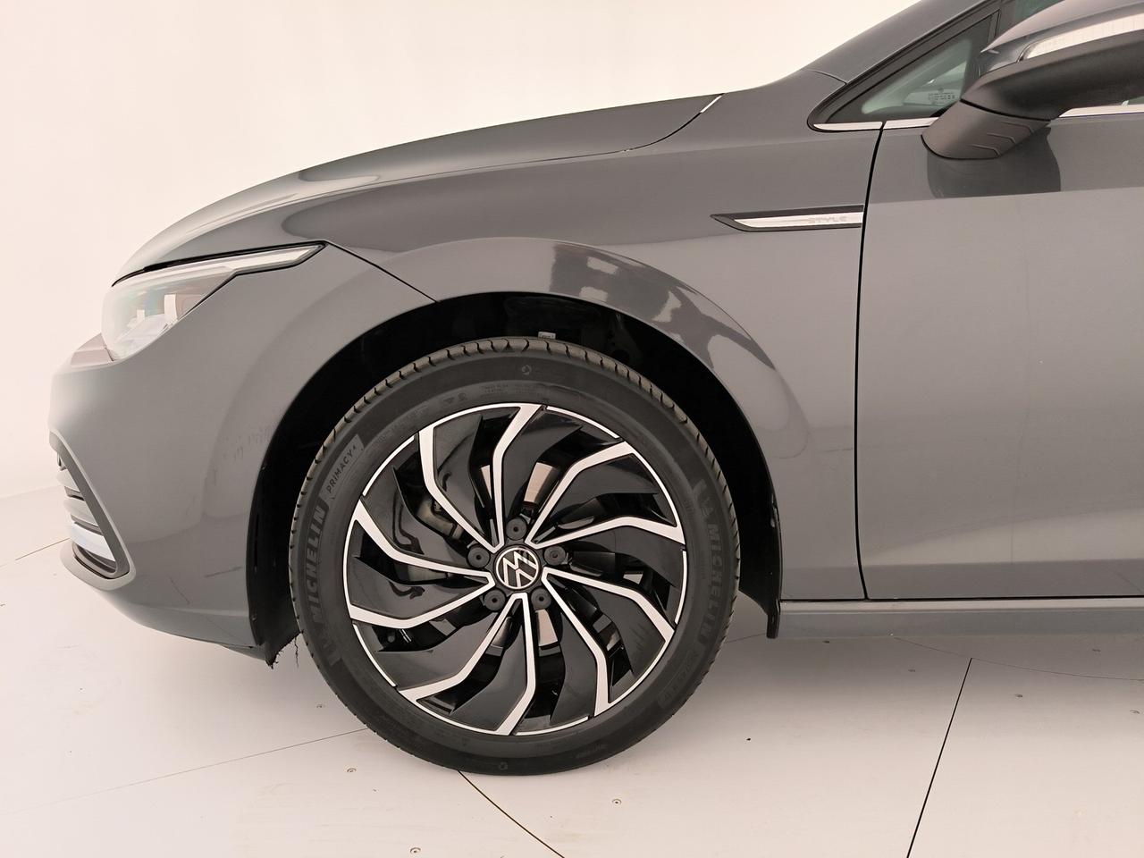 Volkswagen Golf 1.5 etsi evo style 130cv dsg