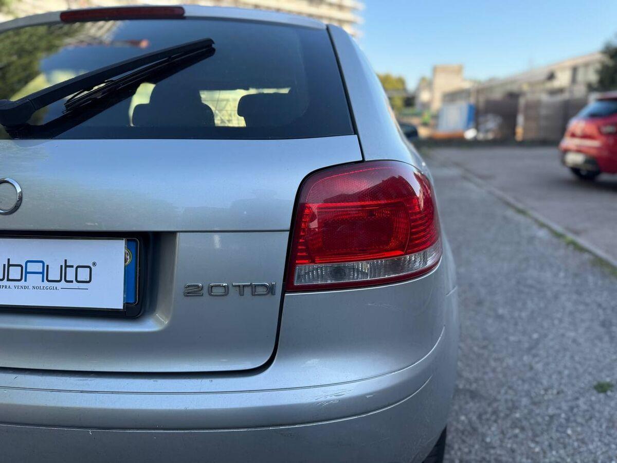 Audi A3 II 2008 3p 2.0 tdi Ambiente