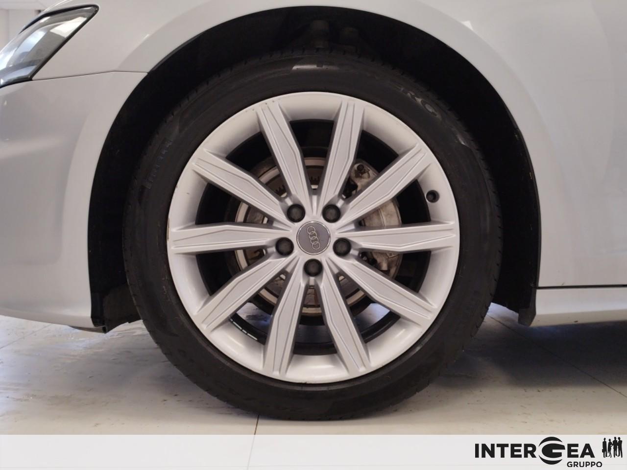 AUDI A6 Avant 40 2.0 tdi mhev Business Sport quattro s-tronic