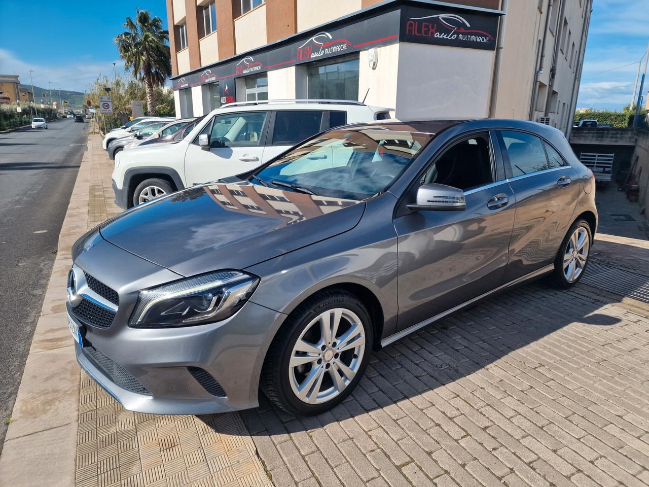 Mercedes-benz A 180 d Premium