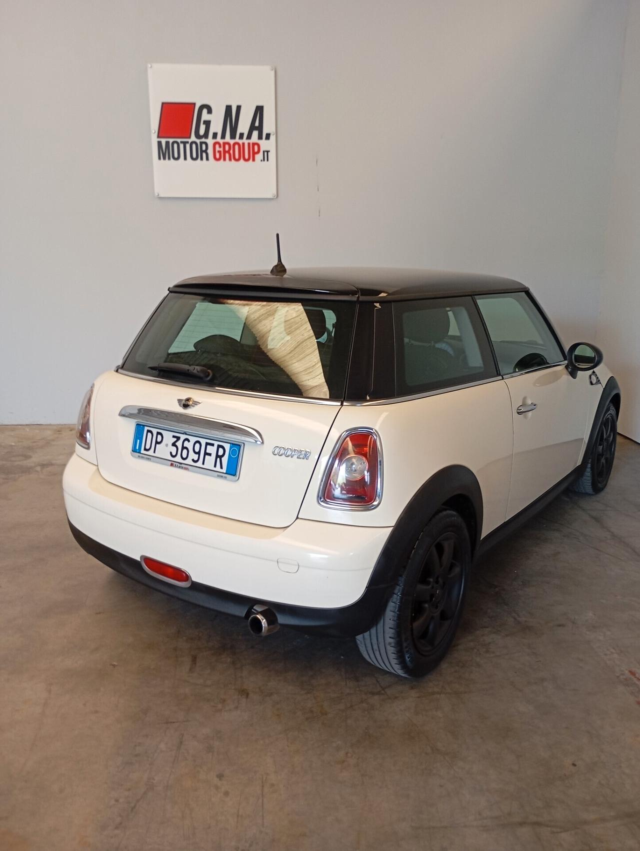 Mini 1.6 16V Cooper