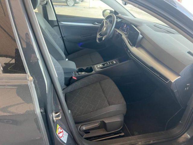 VOLKSWAGEN Golf 1.5 TGI 130cv DSG Life VIRTUAL CARPLAY TRIZONA