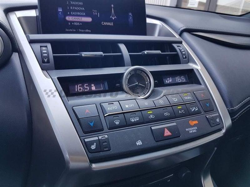 Lexus NX NX 300h 2.5 F-Sport 4wd cvt
