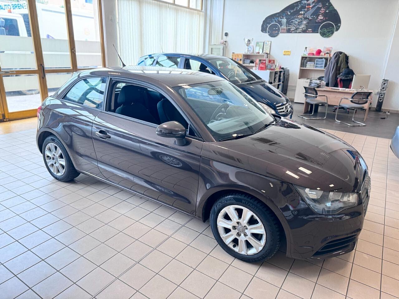 Audi A1 1.6 TDI 105 CV Ambition VISIBILE SU APPUNTAMENTO