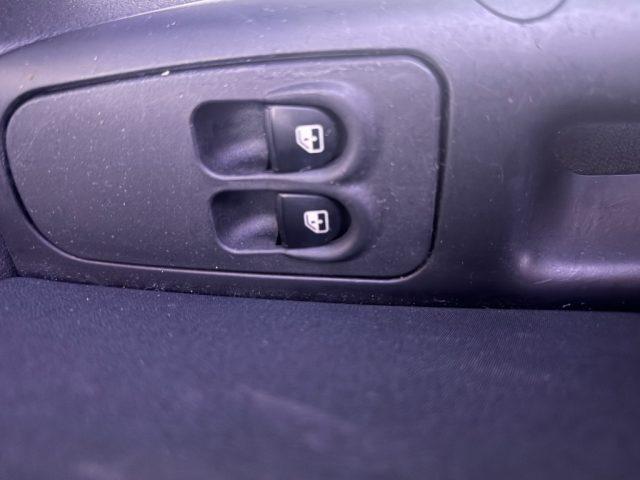 LANCIA Ypsilon 1.2 16V Platino