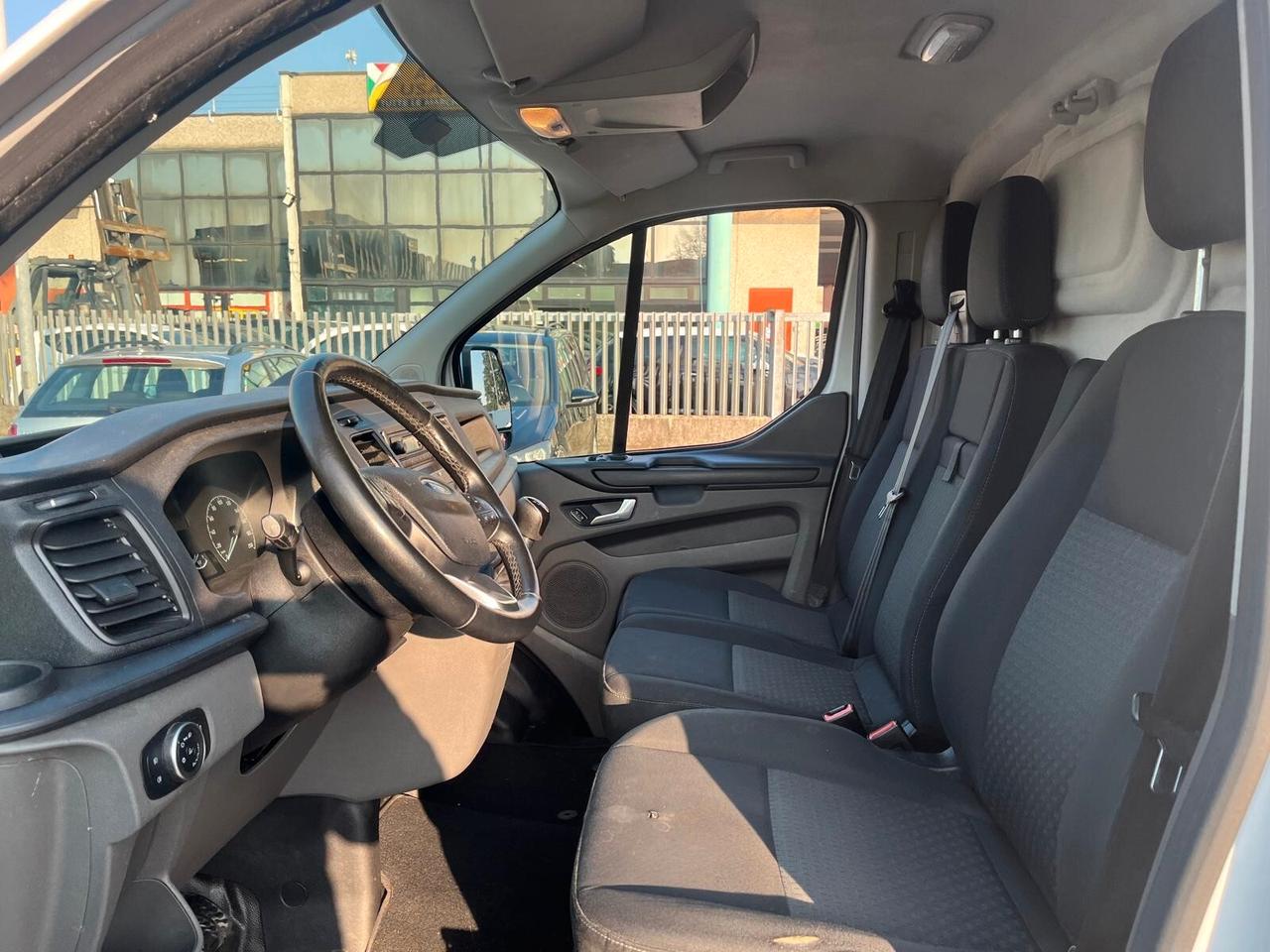 Ford Transit Custom 340 2.0 TDCi 130 **+IVA**