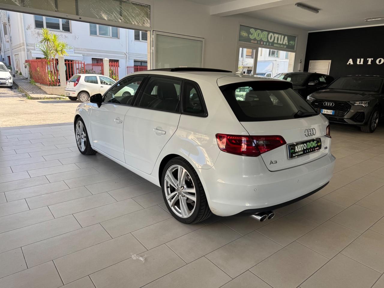 Audi A3 2.0 TDI 150 CV S line