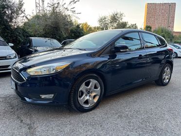 Ford Focus 1.0 benzina 5 porte