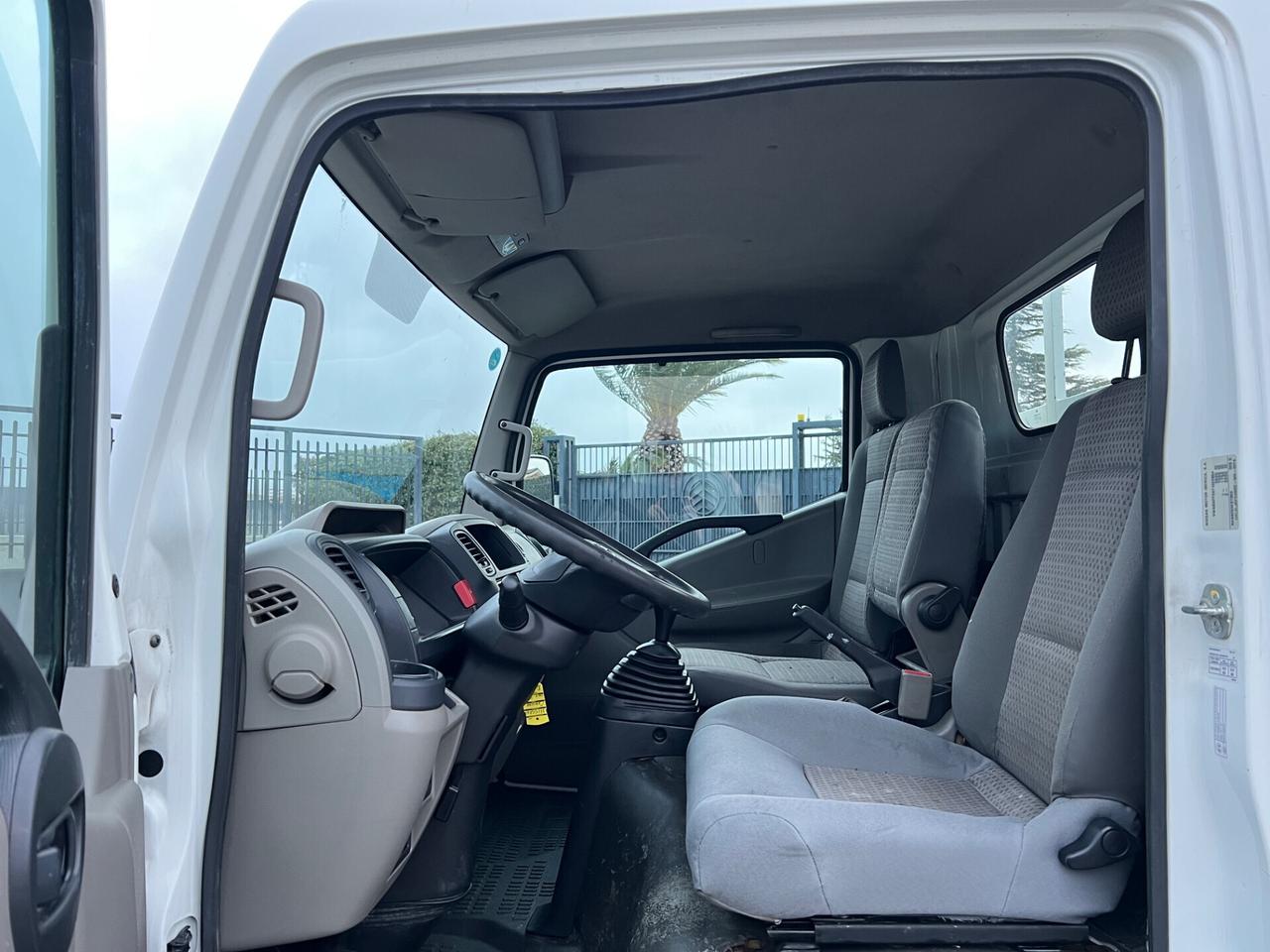 Nissan Cabstar 35.13 2.5 TD Cassone Fisso 115.000km