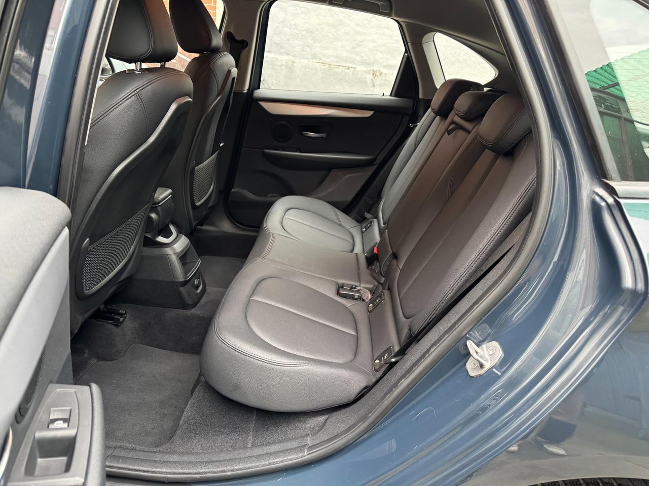 Bmw 2er Active Tourer 218i Luxury CAMBIO AUTOMATICO