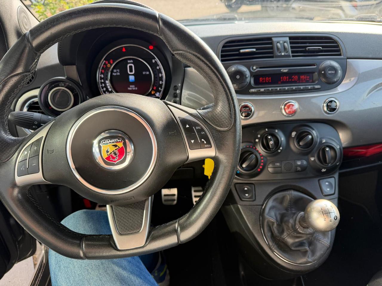 Abarth 595 1.4 Turbo T-Jet 140 CV
