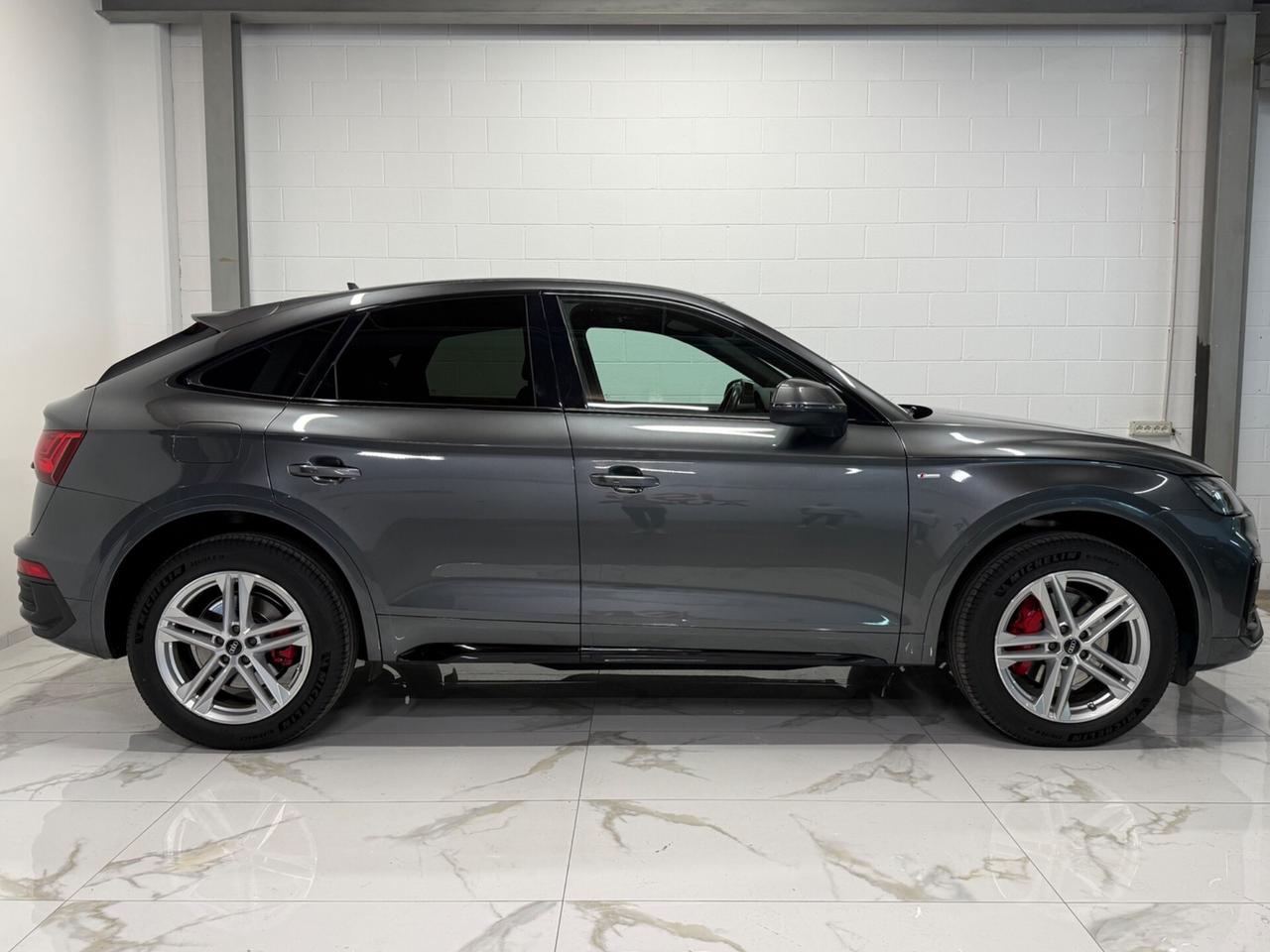 Audi Q5 40 TDI 204 CV quattro S tronic line plus