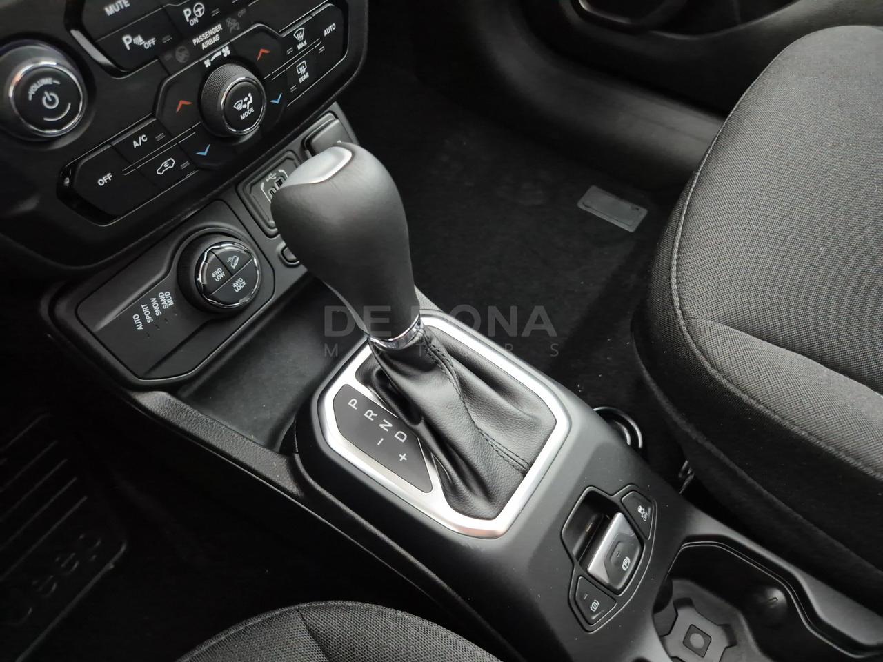 Jeep Renegade 1.3 t4 phev north star 4xe at6