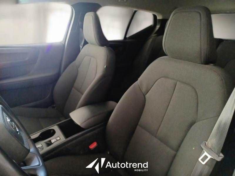 Volvo XC40 T2 129 CV Automatico Core N1 Autocarro