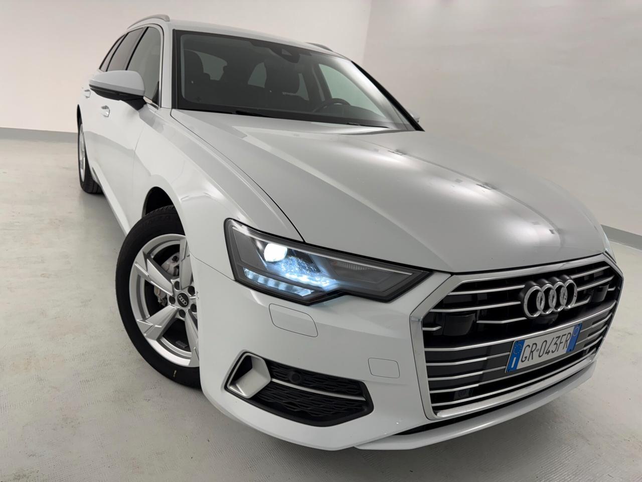 Audi A6 Avant 40 2.0 TDI S tronic Business Sport