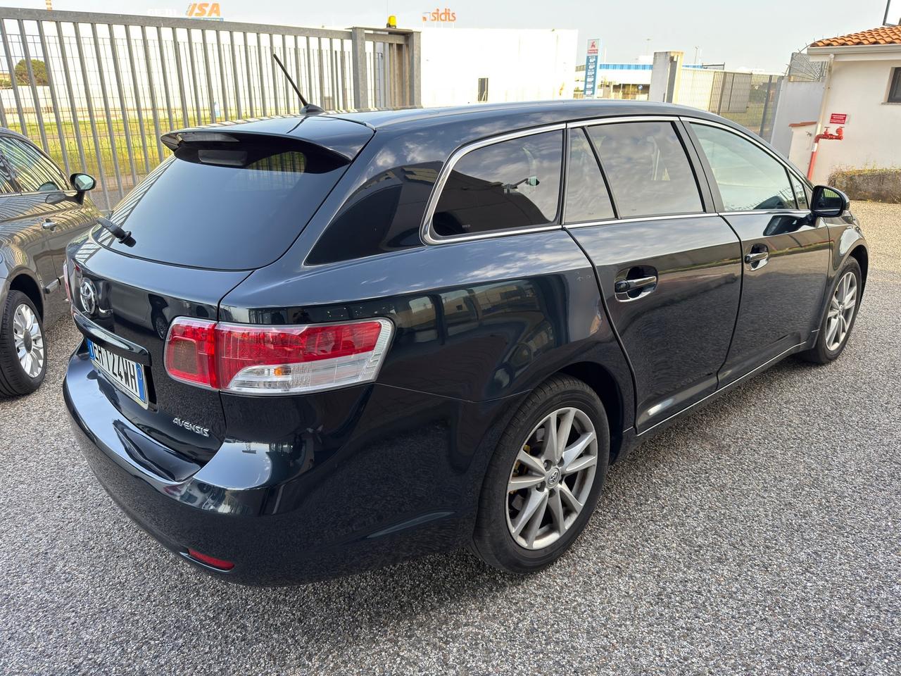 Toyota Avensis 2.0 D-4D Wagon Sol