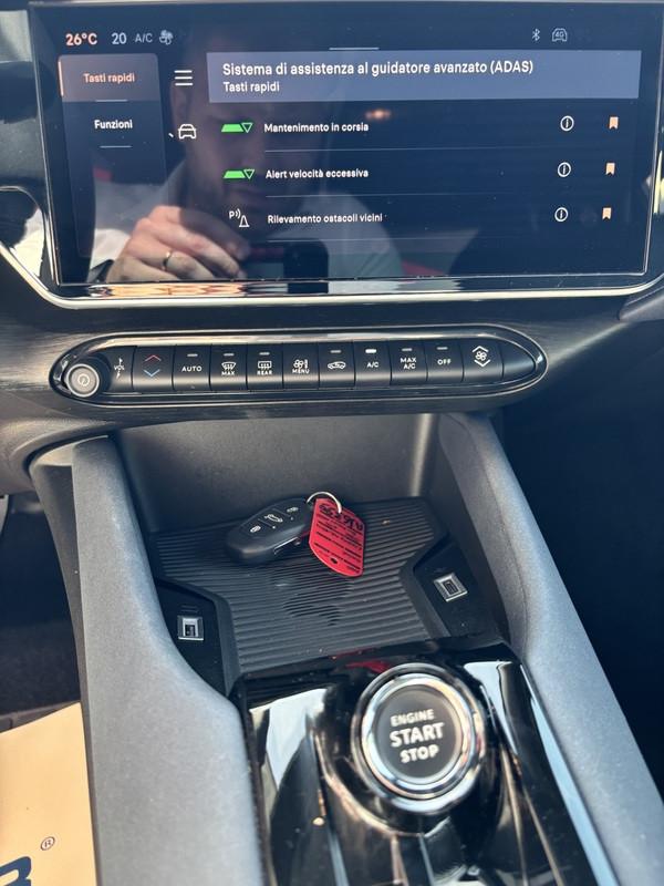 Alfa Romeo Junior 1.2 ibrida 145 cv edct6 FULL LED-APP CONNECT-17"