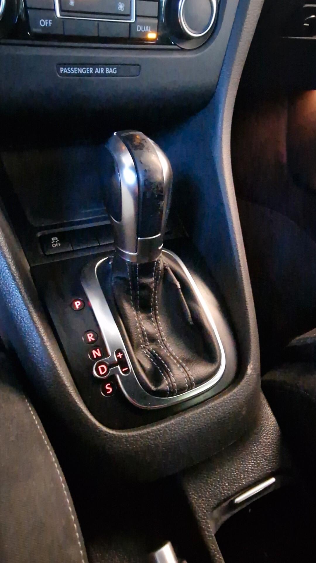 Volkswagen Golf 2.0 TDI 170CV DPF DSG 5p. GTD