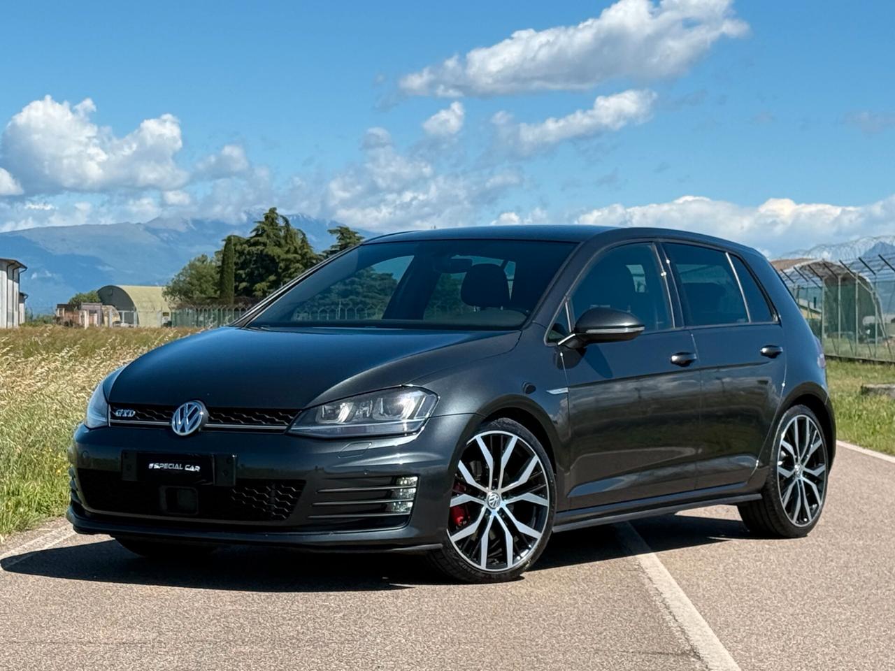 Volkswagen Golf GTD 2.0 TDI DSG 5p. 184cv ""MOLTO BELLA ED EFFICIENTE""