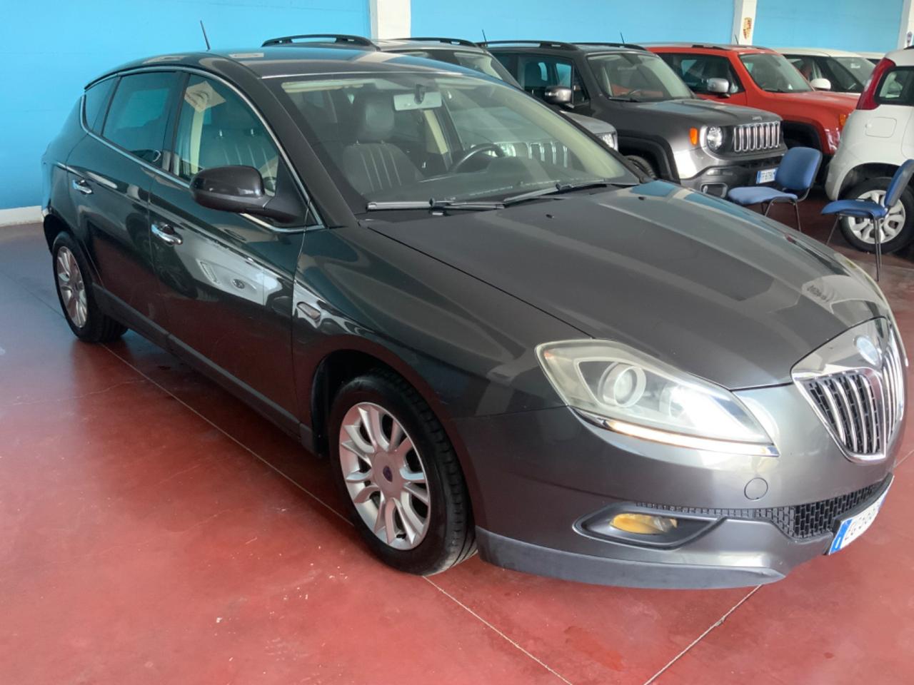 Lancia Delta 1.4 T-Jet 120 CV Argento