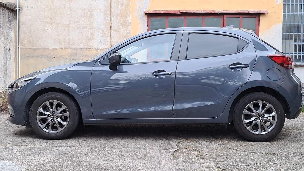 Mazda 2 1.5 EVOLVE NAVI * IDONEA NEOPATENTATI *