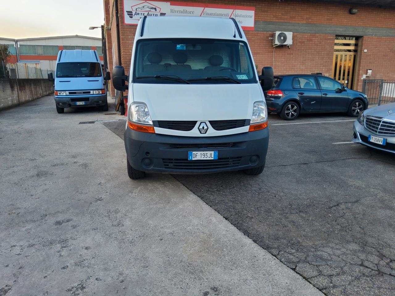 Renault Master L2H2