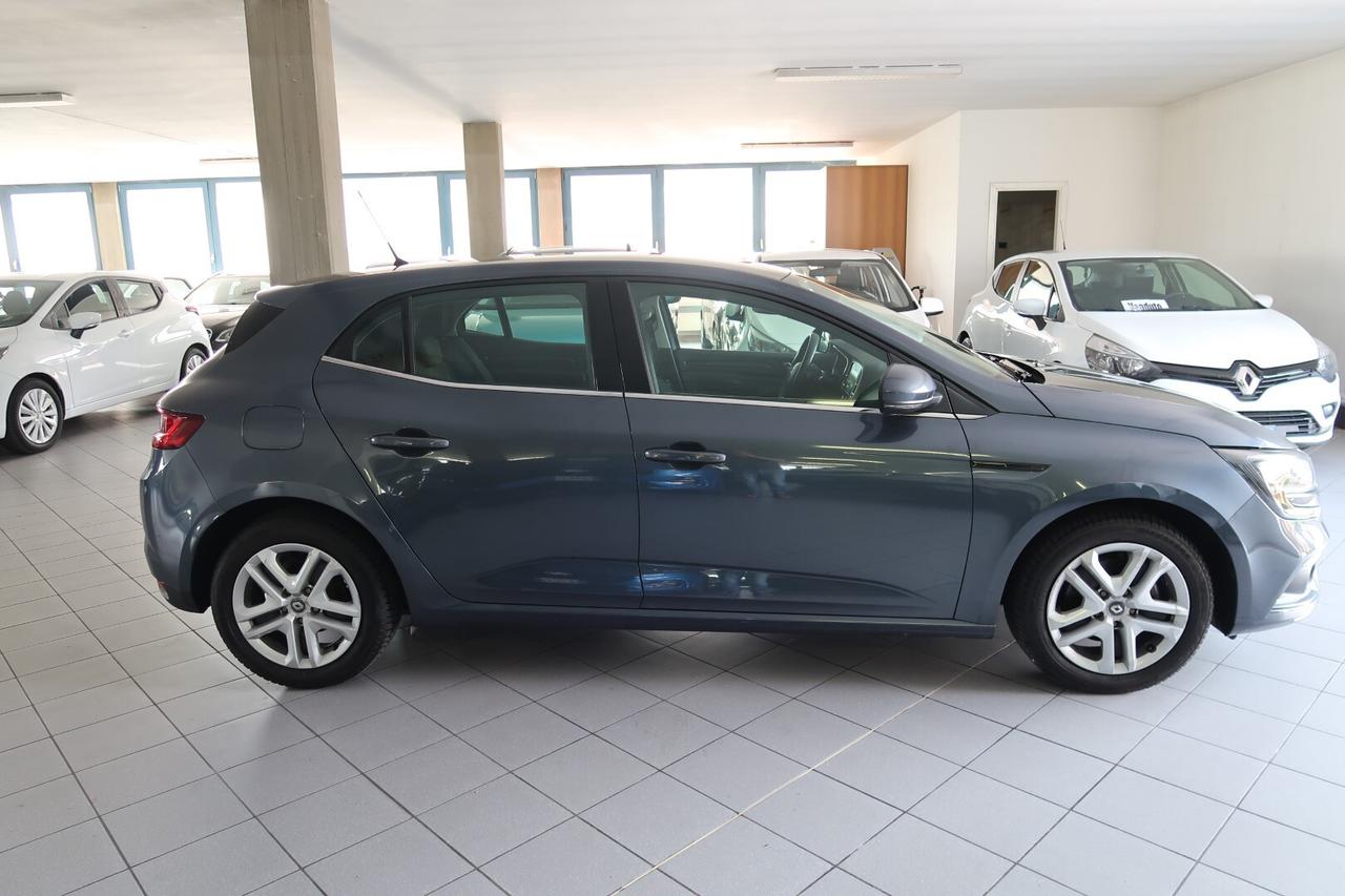 Renault Megane TCe 115 CV 5p Business