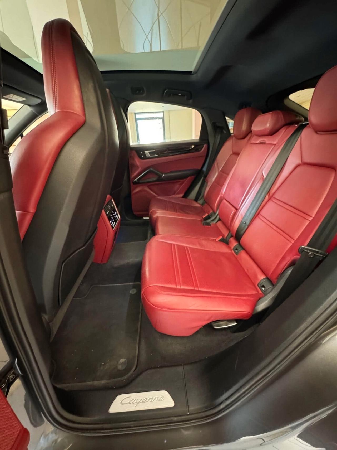 Porsche Cayenne Coupé 3.0 V6 E-Hybrid