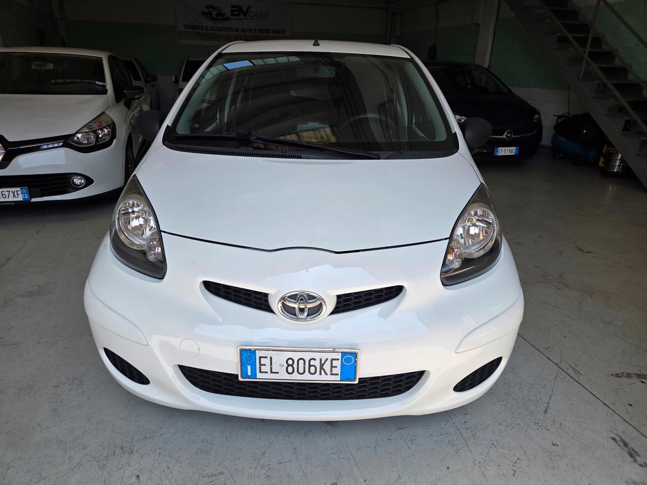 Toyota Aygo 1.0 12V VVT-i 5 porte Lounge