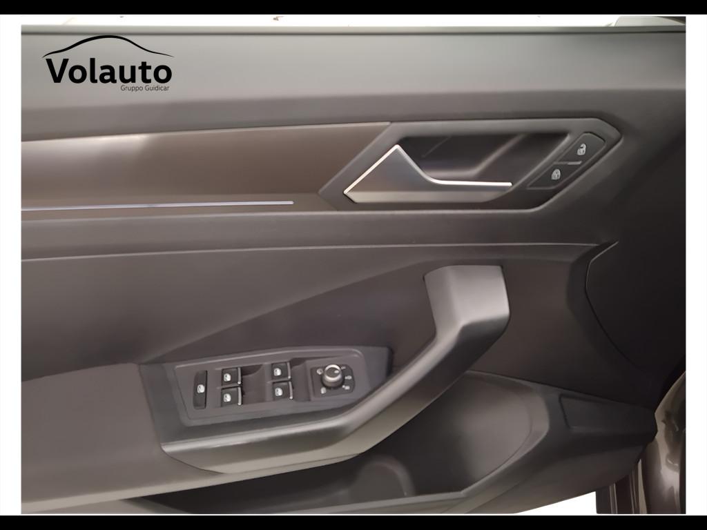 VOLKSWAGEN T-Roc 2017 - T-Roc 1.6 tdi Style