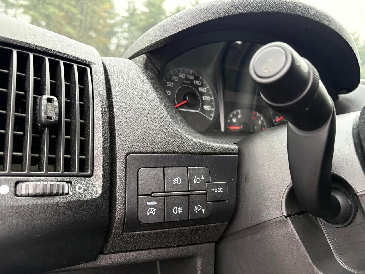 Peugeot Boxer III (II 2011) 335 2.2 bluehdi 140cv S&S L3H2